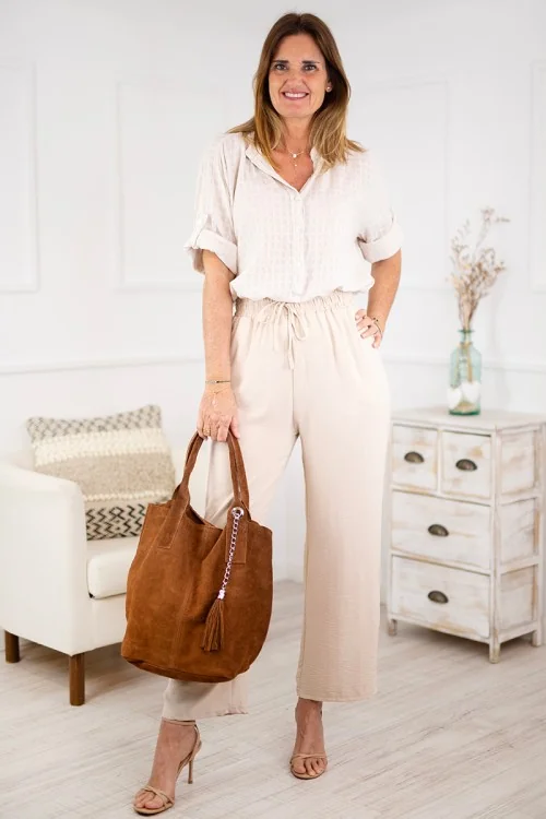 Pantalones palazzo cinturón beige