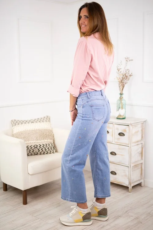 Pantalones tejano flores bordadas