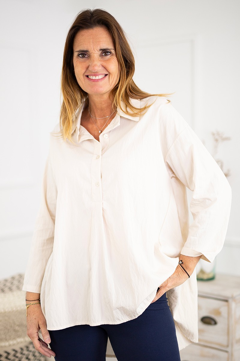 Blusa asimétrica oversize