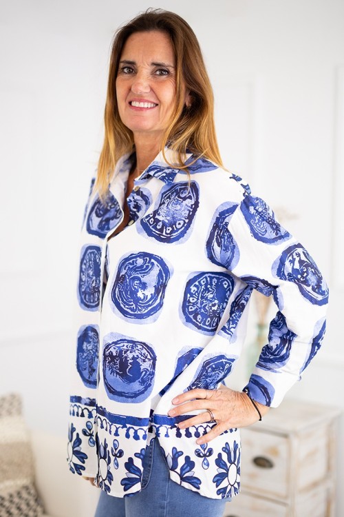 Camisa oversize círculos