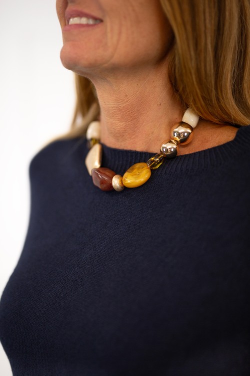 Collar largo ajustable resina
