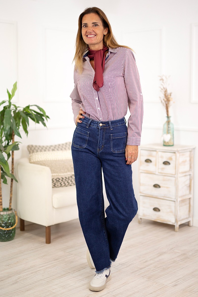 Tejanos flare bolsillos frontales 