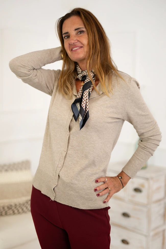 Chaqueta punto con botones